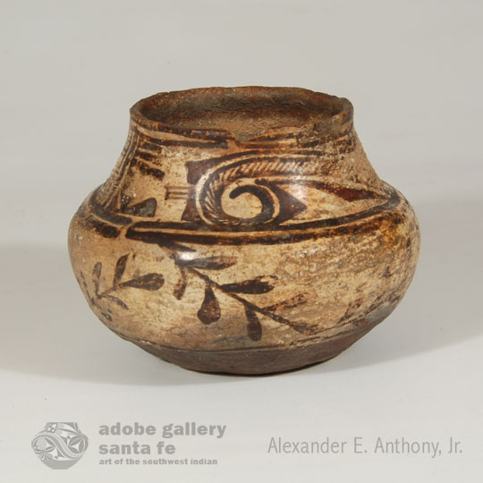 Historic Zuni Pueblo Pottery - C3926E